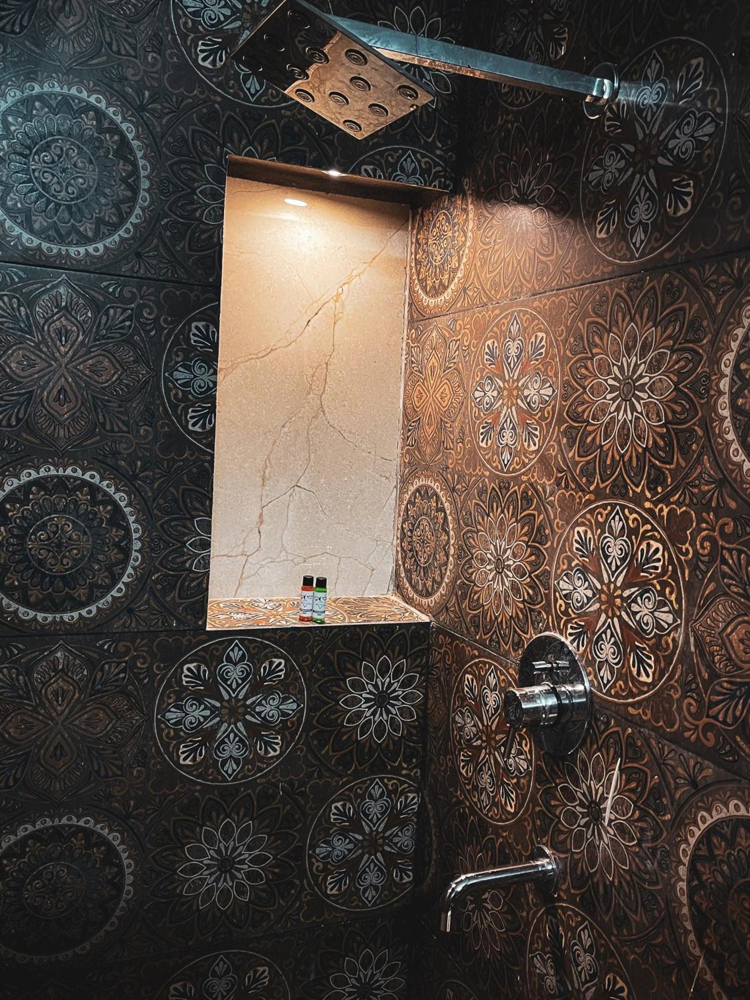 Bsr Farms Resort Pauri Habitación foto